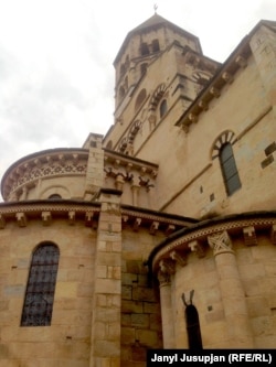 Чиркөөнүн көрүнүшү