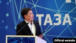 Сапар Исаков