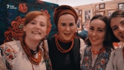 У Києві відгуляли Андріївські вечорниці за старовинним обрядом (відео)