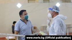 Бишкек. Пандемиядагы убактылуу ооруканалардын бири. Июль, 2020-жыл.