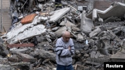 Consecințele unui atac rusesc în localitatea Kostiantinovka, regiunea Donețk, pe 8 mai 2025 