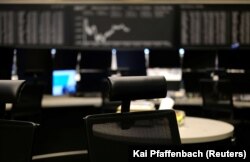 Unul dintre dezavantajele de a lucra în IT, identificat de cei care activează în domeniu, este timpul îndelungat petrecut în fața unui ecran.