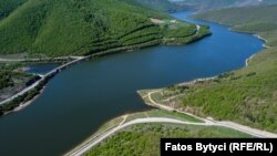 Liqeni i Badocit. Fotografi nga arkivi. 