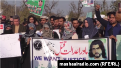 د نقیب محسود وژنې پرضد د کراچۍ د احتجاج عکس