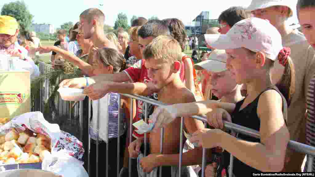 Спраглі за борщем