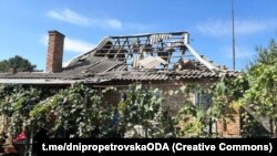 За його словами, внаслідок атаки пошкоджені приватне підприємство, дві оселі, господарська споруда і авто