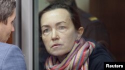 Алсу Кормаш инде 10 ай ике баласын күрүдән мәхрүм