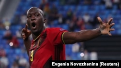 Сьогодні у соціальних мережах українці жартома зізнаються, що вони «З дитинства за Бельгію»