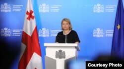 ნათია თურნავა პრეზიდენტმა ეროვნული ბანკის საბჭოს წევრად 2022 წლის მაისში წარადგინა.