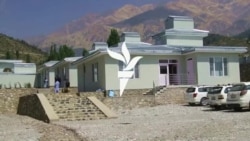 په ځاځي اریوب کې يو سړي په خپل لګښت روغتون جوړ کړی