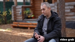 Serhij Ahmetov je jedan od hiljada ukrajinskih civila koje su pritvorile ruske trupe.