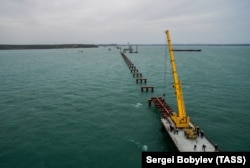 2016 წელი. რუსეთი აშენებს ხიდს ქერჩის სრუტეზე