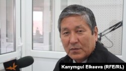 Зуридин Нурматов.