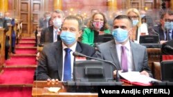 Predsednik Skupštine Srbije Ivica Dačić (levo) nije zaustavio talas verbalnih incidenata koji su obeležili nedavna skupštinska zasedanja. Da li će takvu praksu preduprediti kodeks o kome se poslanici izjašnjavaju?