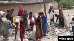 د ښارونو تړل کېدو د بېوزله کورنیو ماشومان سخت زیانمن کړي.