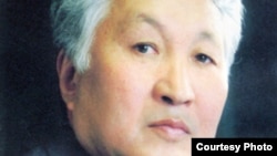 Турсунбек Чынгышев.