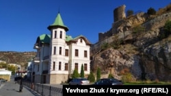 «Дом Михели» на набережной Назукина в Балаклаве