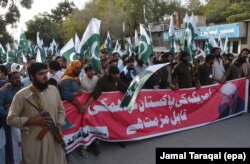 په پاکستان کې د جماعت الدعوه ډلې پلویان د مظاهرې پر مهال