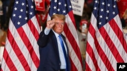 Donald Trump gjatë një tubimi zgjedhor, më 11 nëntor 2023.