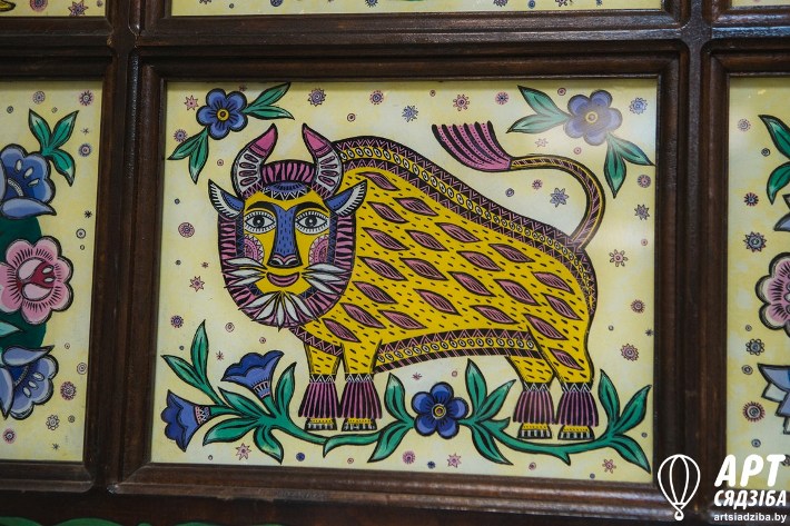 Вышываная вопратка якога народу на тэрыторыі Эўропы згадваецца яшчэ старажытнагрэцкім гісторыкам Герадотам?