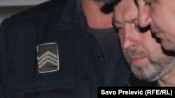 Od momenta hapšenja i procesuiranja prije skoro godinu i po Bratislav Dikić tvrdio da nije učestvovao ni u kakvoj zavjeri