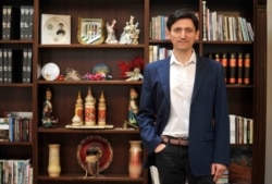 "Srbija ne priznaje Krim, kao što Ukrajina ne priznaje Kosovo. Naše dve zemlje su prijateljske i nadam se da u budućnosti neće biti takvih provokacija na račun Srbije i Ukrajine", rekao je Oleksandrovič.