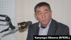 Манас Саматов.
