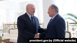 Курманбек Бакиев Александр Лукашенконун кабыл алуусунда. 6-август, 2019-жыл.
