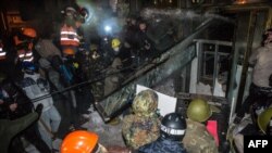 Штурм будівлі «Українського дому» під час Революції гідності у січні 2014 року