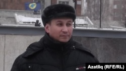 Азат Сәлмәнов