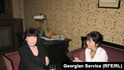 ელისო ვირსალაძე ინტერვიუს აძლევს რადიო თავისუფლებას