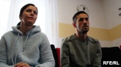 Fahrudin Muminovic and his sister, Fahreta