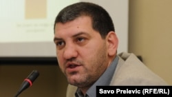 Miloš Bešić, metodolog i profesor Fakulteta političkih nauka