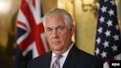 Кошмо Штаттардын мамлекеттик катчысы Рекс Тиллерсон.