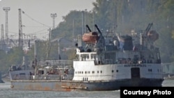 Затонувший танкер «Волгонефть-212», архивное фото