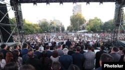 Armenia – The opposition movement In Our Way holds a rally in Yerevan, October 18, 2025.