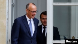 გერმანიის ახალარჩეული კანცლერი ოლაფ შოლცი მთავარ პრიორიტეტად ევროპის გაძლიერებას ასახელებს. 7 მაისს ის პარიზსა და ვარშავაში იყო ჩასული. 