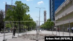 Fillimi i sheshit "Xhorxh Bush".