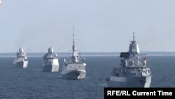 Petrolierul Eagle S, suspectat că ar aparține „flotei fantomă” a Rusiei, este văzut ancorat în Golful Finlandei în ianuarie.
