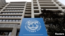 د ای اېم اېف د مشرتابه بورډ د جولای پر ۱۲مه په واشنګټن کې پاکستان ته د پور ورکولو تړون منظور کړ.