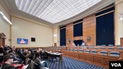 د بهرنیو اړیکو د کمیټې غونډه، ارشیف 