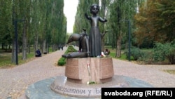 Пам'ятник дітям, розстріляним у Бабиному Яру