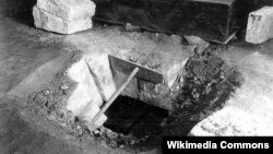 Үтәмешгәрәйнең Архангел соборында җирләнгән урыны