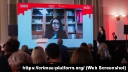 У рамках Міжнародного форуму культурної дипломатії вперше вручено премію за популяризацію української та кримськотатарської мов Хвиля / Dalğa. Київ, 6 жовтня 2025 року