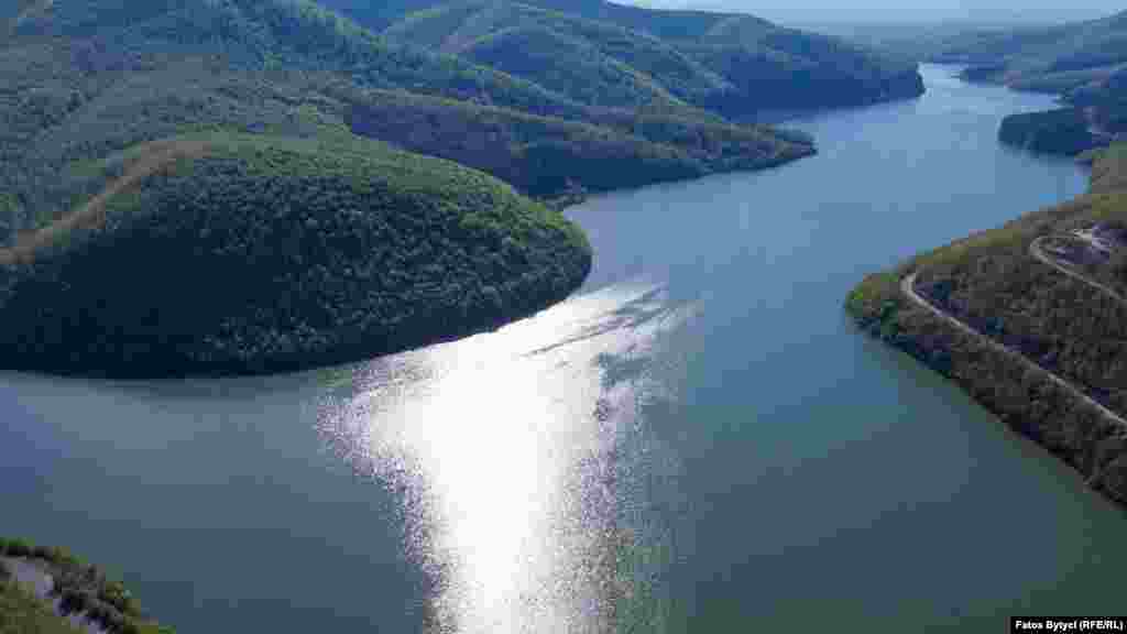 Pamje nga Liqeni i Batllavës.&nbsp;