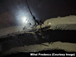 Grindă ruptă din Planșeul Unirii.