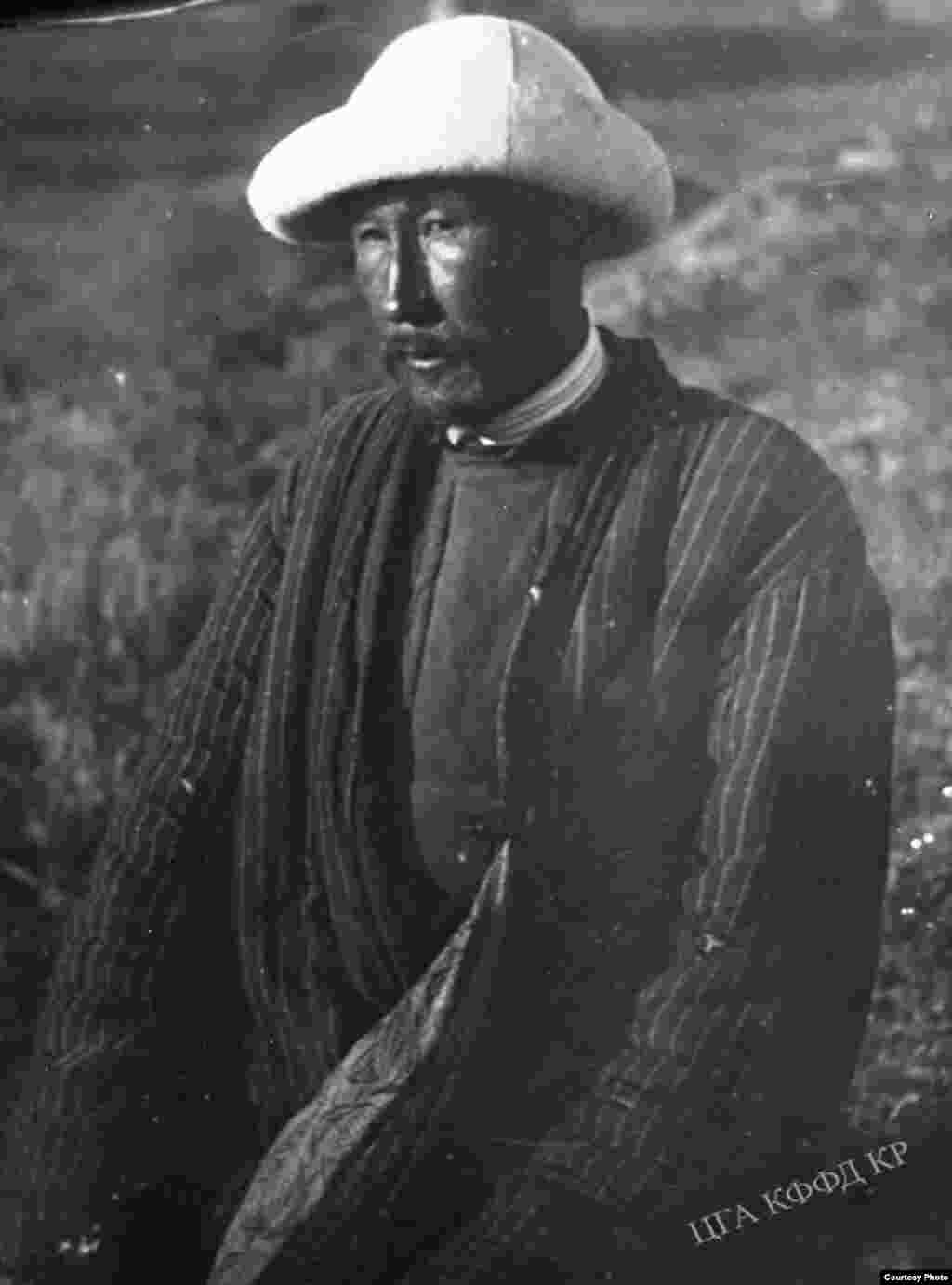 1916-жылдагы Үркүндүн катышуучусу Ш.Байбакинов. 1931-жыл.