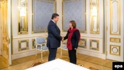 Preşedintele Viktor Ianukovici o primeşte pe şefa diplomaţiei UE Catherine Ashton, 29 ianuarie 2014