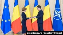 Președintele României, Nicușor Dan, a comentat conflictul dintre justiție și vicepremierul Oana Gheorghiu (stânga).