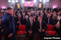 Candidatura lui Crin Antonescu la prezidențiale, din partea partidelor din coaliția pro-europeană, a fost validată la congresul PSD de duminică.